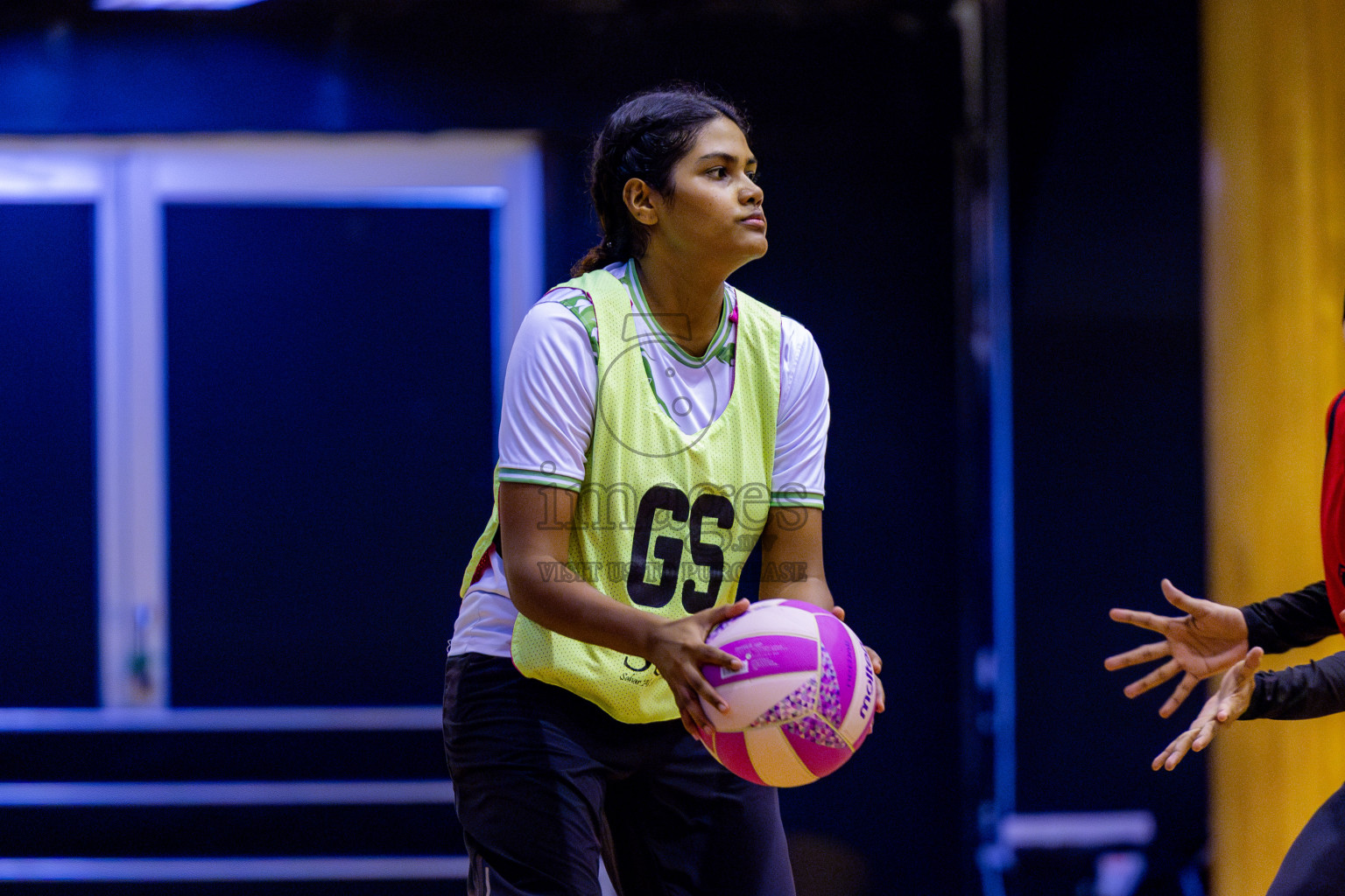 Matrix vs Club green streets in 1st division Final of National Netball Tournament 2025 held in Social Center at Male', Maldives on Thursday, 29th May 2025. Photos: Nausham Waheed / images.mv