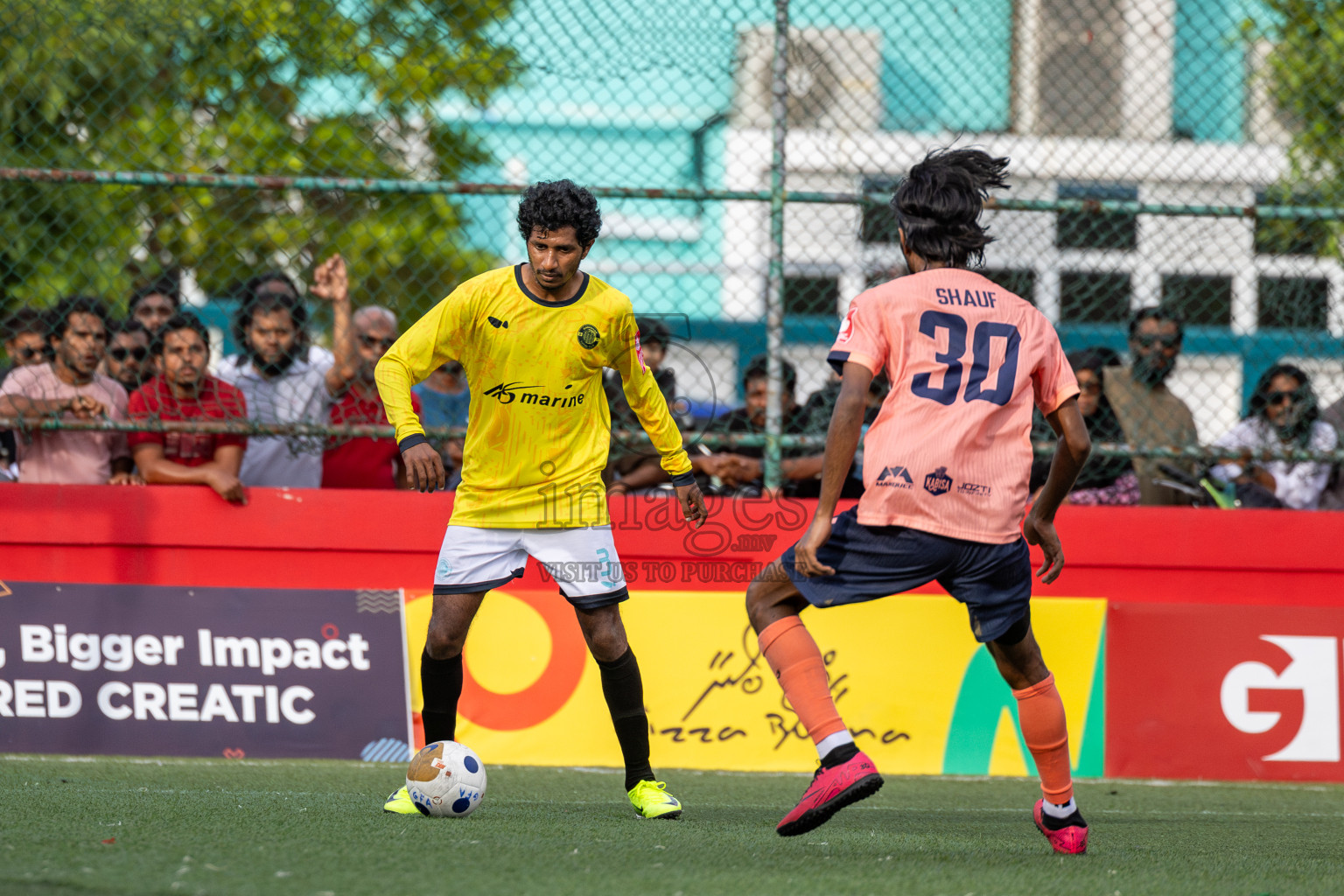 GDh Vaadhoo vs GDh Gadhdhoo in Day 12 of Golden Futsal Challenge 2025 was held on Thursday, 16th January 2025, in Hulhumale', Maldives Photos: Ismail Thoriq / images.mv