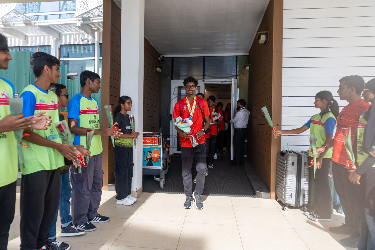 Arrival of Junior athletics team after 4th South Asian Junior Athletics Championship. Both Junior Men and Women's team won Bronze from 4x100m Relay event. 
Photos: Ismail Thoriq / images.mv