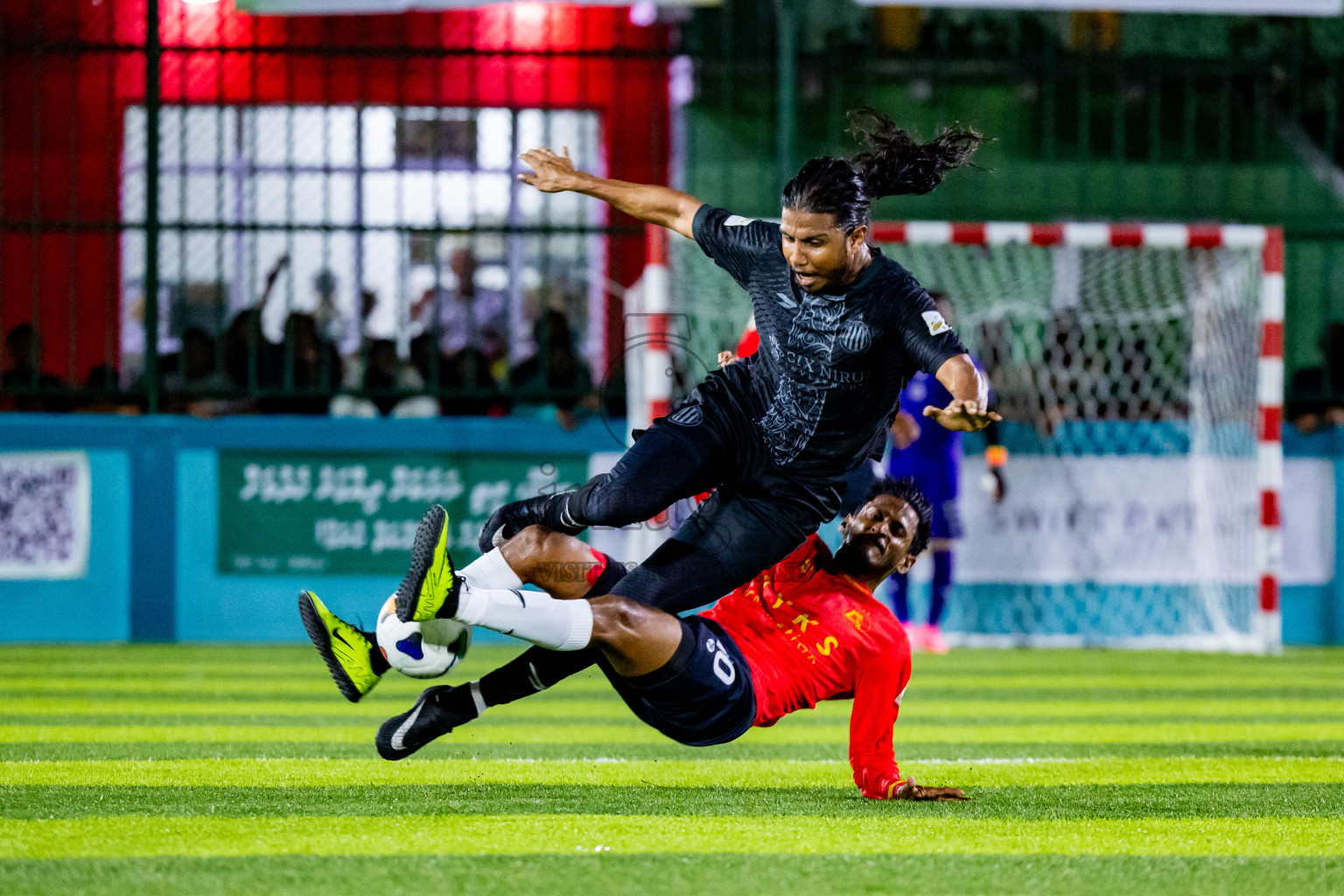 Dee Cee Jay vs Kovigoani in Semi Final of Laamehi Dhiggaru Ekuveri Futsal Challenge 2024 was held on Monday, 29th July 2024, at Dhiggaru Futsal Ground, Dhiggaru, Maldives Photos: Nausham Waheed / images.mv