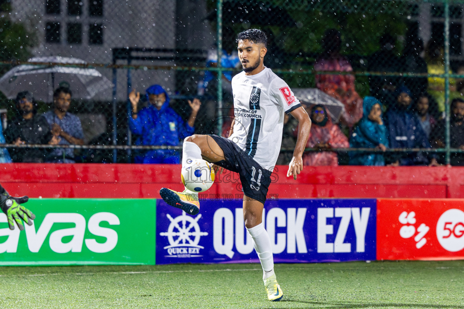 K Himmafushi vs K Dhiffushi in Day 10 of Golden Futsal Challenge 2025 was held on Tuesday, 14th January 2025, in Hulhumale', Maldives Photos: Nausham Waheed / images.mv
