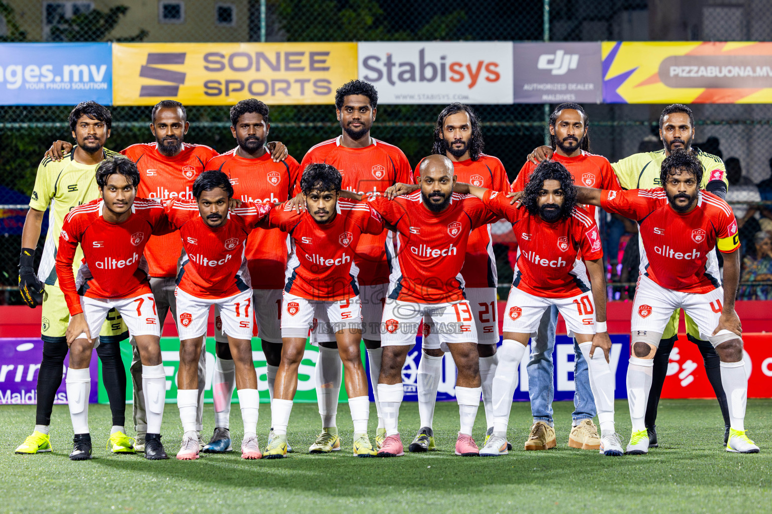 S Feydhoo VS S Maradhoofeydhoo in Day 7 of Golden Futsal Challenge 2025 was held on Saturday, 11th January 2025, in Hulhumale', Maldives Photos: Nausham Waheed / images.mv
