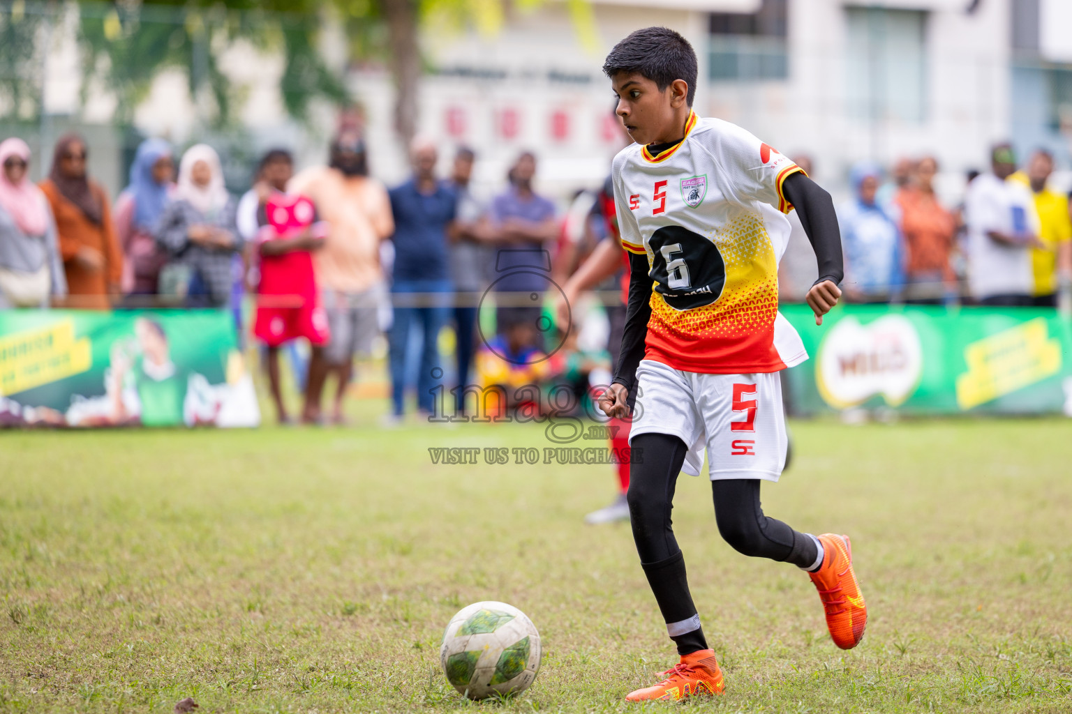 Day 2 of MILO Academy Championship 2024 - U12 was held at Henveiru Grounds in Male', Maldives on Friday, 5th July 2024.
Photos: Ismail Thoriq / images.mv