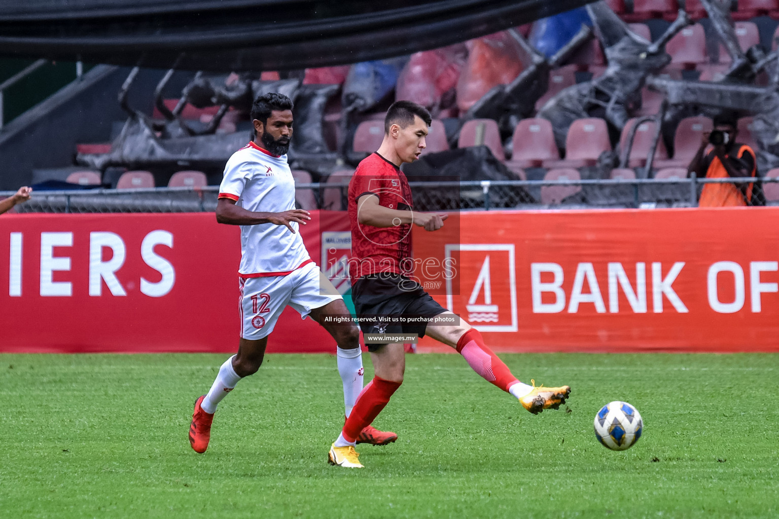 Buru Sports Club vs Club Teenage in Dhivehi Premier League Qualification 22 on 30th Aug 2022, held in National Football Stadium, Male', Maldives Photos: Nausham Waheed / Images.mv