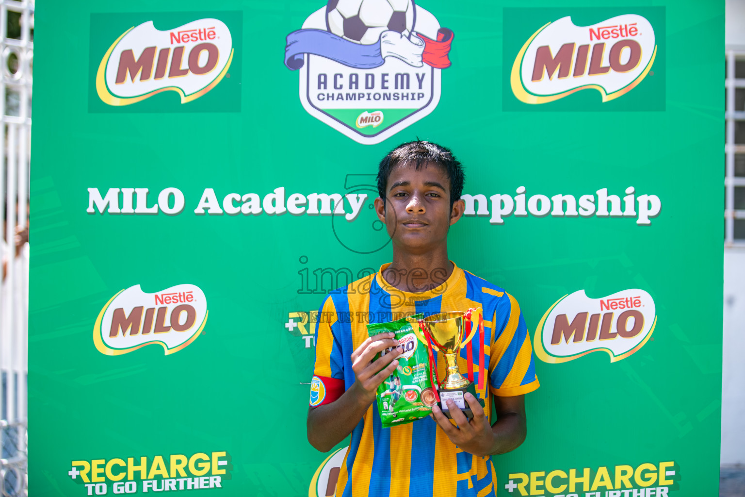 Day 3 of MILO Academy Championship 2025 (U14) was held on Saturday, 1st November 2025 at Henveiru Football Grounds, Male', Maldives . 

Photos: Hassan Simah / images.mv