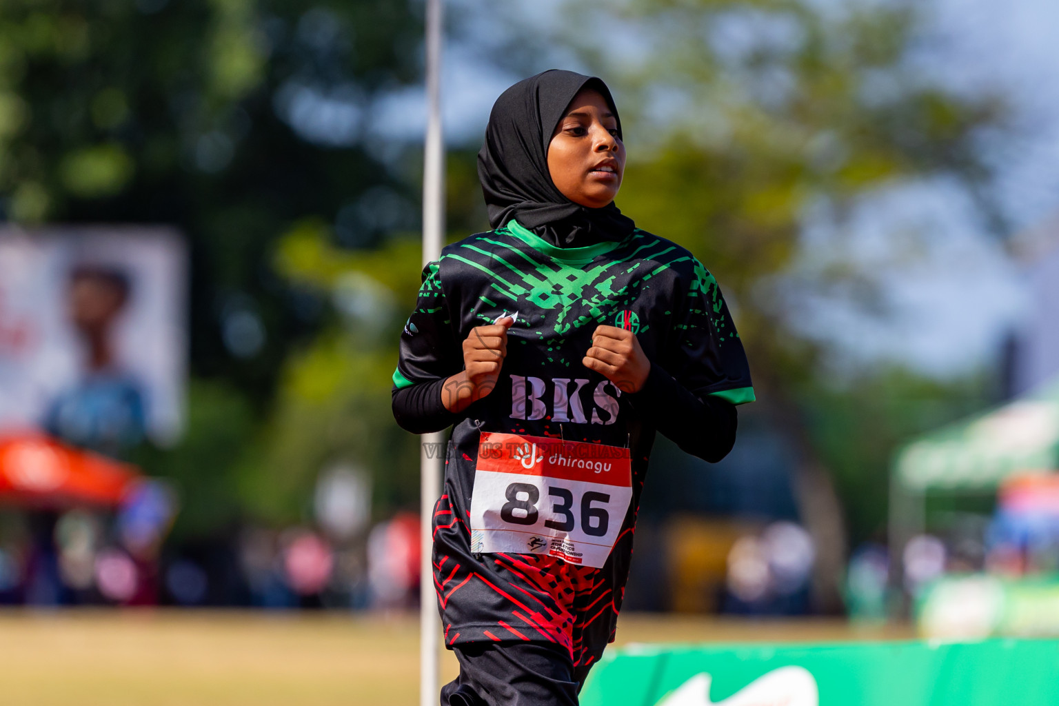 Day 3 of Inter-school Athletics Championship 2025 held in Ekuveni Synthetic Track, Male', Maldives on Wednesday, 08th October 2025. Photos by: Nausham Waheed / Images.mv