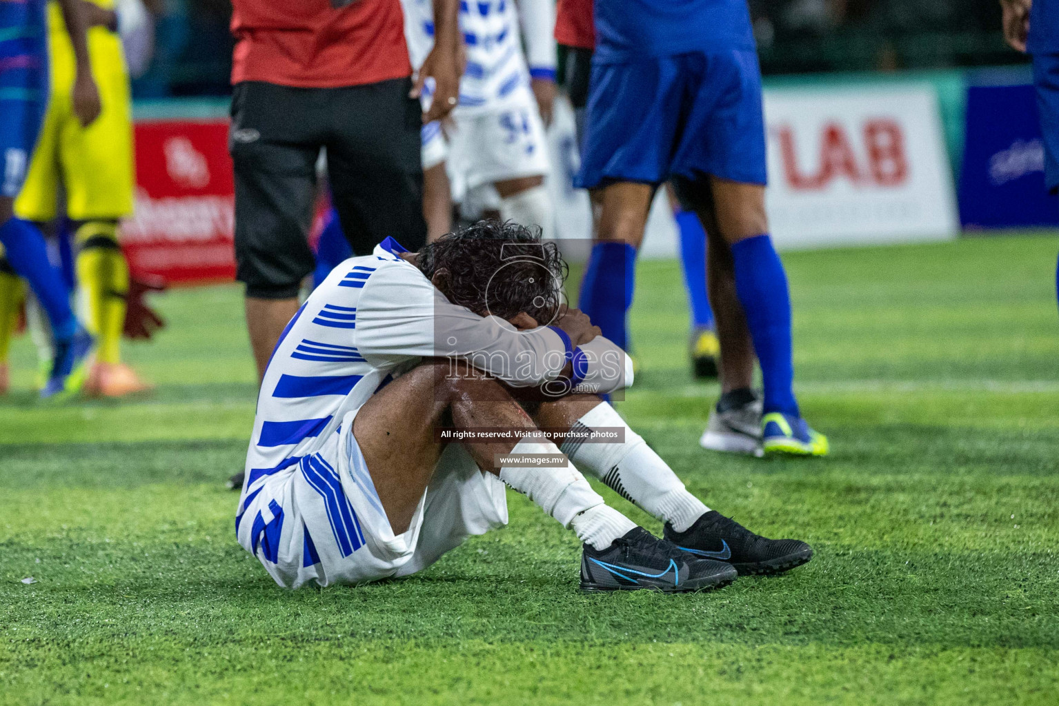 STO RC Vs Team Fenaka in the Quarter Finals of Club Maldives 2021 held in Hulhumale, Maldives on 13 December 2021. Photos: Shu Abdul Sattar / images.mv