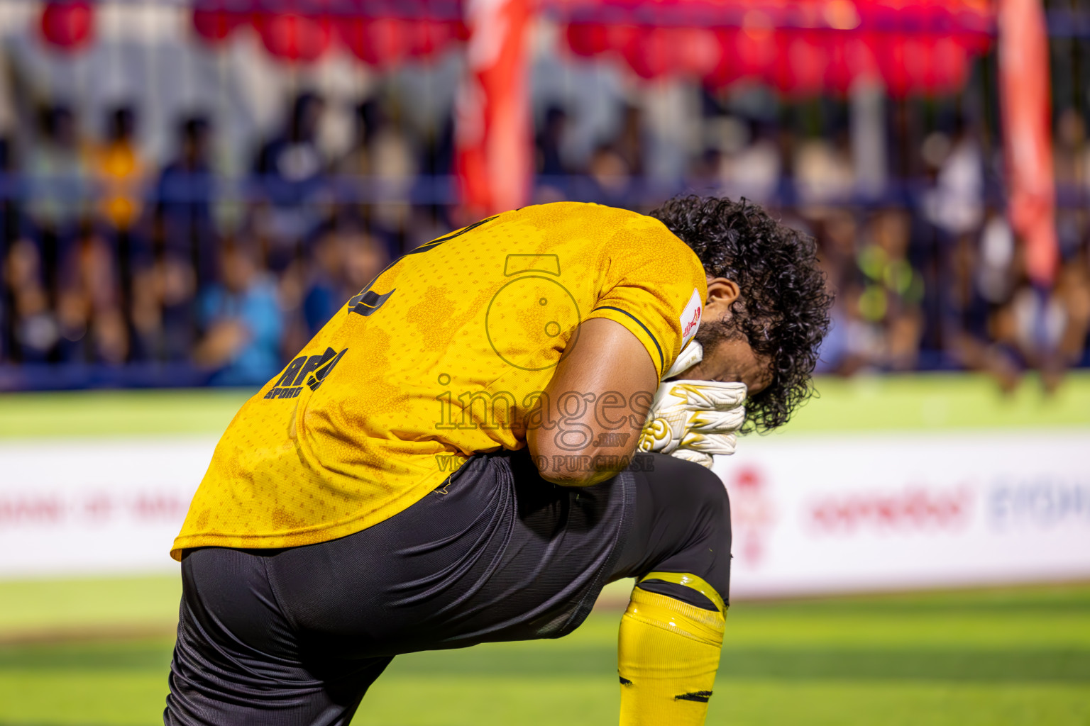 CC Sports Club vs Afro SC in the final of Eydhafushi Futsal Cup 2024 was held on Wednesday , 17th April 2024, in B Eydhafushi, Maldives
Photos: Ismail Thoriq / images.mv