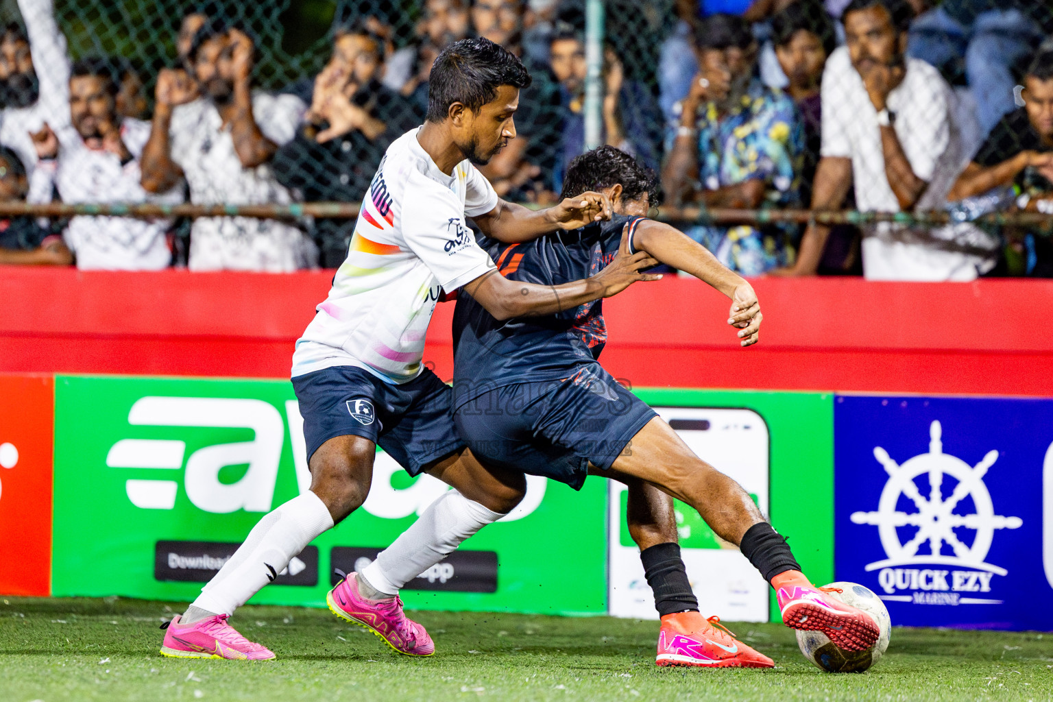R Inguraidhoo vs Sh Kanditheem in zone round on Day 29 of Golden Futsal Challenge 2025 was held on Sunday , 2nd February 2025, in Hulhumale', Maldives. Photos: Nausham Waheed / images.mv