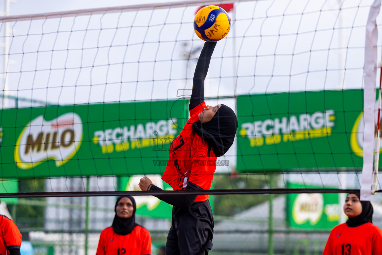 Villingili Z Jamiyya vs Club Volleyball in the Finals of Milo National Junior Volleyball Championship 2025 Woman's Division was held on Sunday, 30th November 2025 at Ekuveni Turf Court Male', Maldives. Photos: Nausham Waheed / images.mv