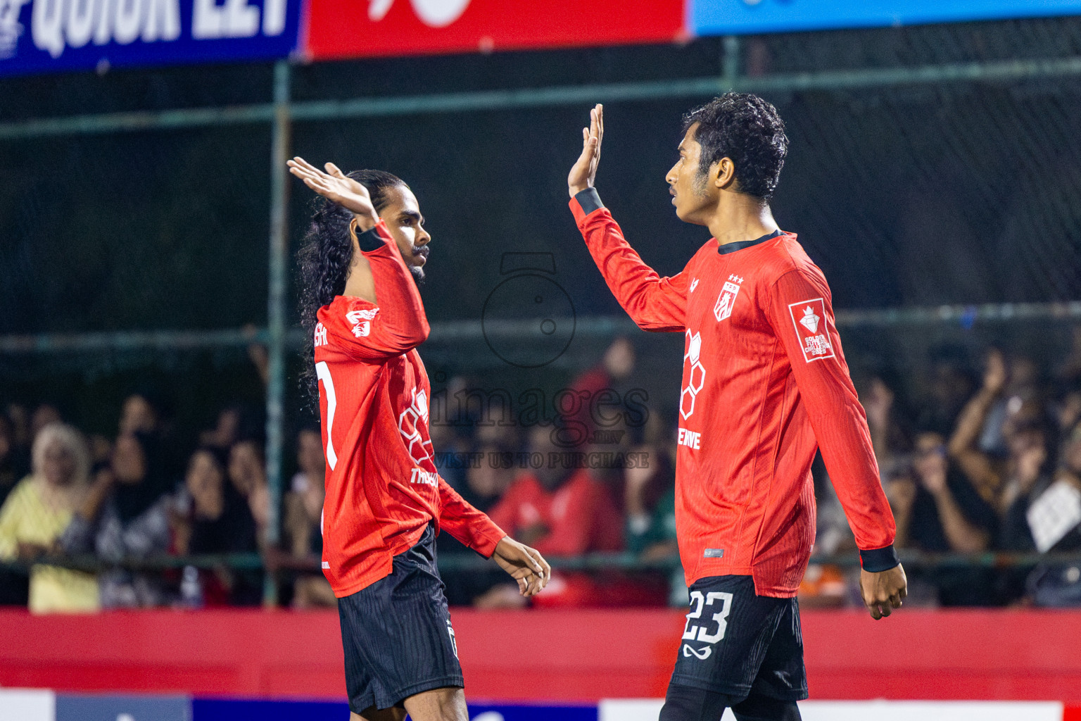 Th Omadhoo vs Th Thimarafushi in Day 18 of Golden Futsal Challenge 2025 was held on Wednesday, 22nd January 2025, in Hulhumale', Maldives. Photos: Nausham Waheed / images.mv