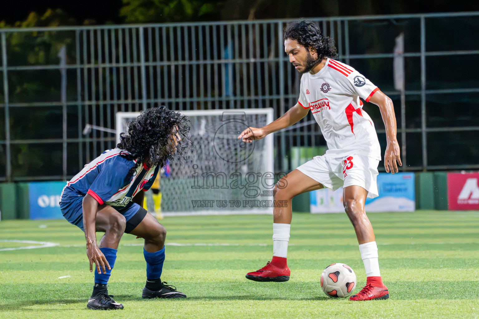 Maahinne UTD VS Outreef SC in Day 1 - Fonadhoo Youth Futsal Challenge 2025 was held in Fonadhoo Futsal Stadium, L. Fonadhoo, Maldives on Sunday, 26th October 2025 Photos: Arif Rasheed / images.mv