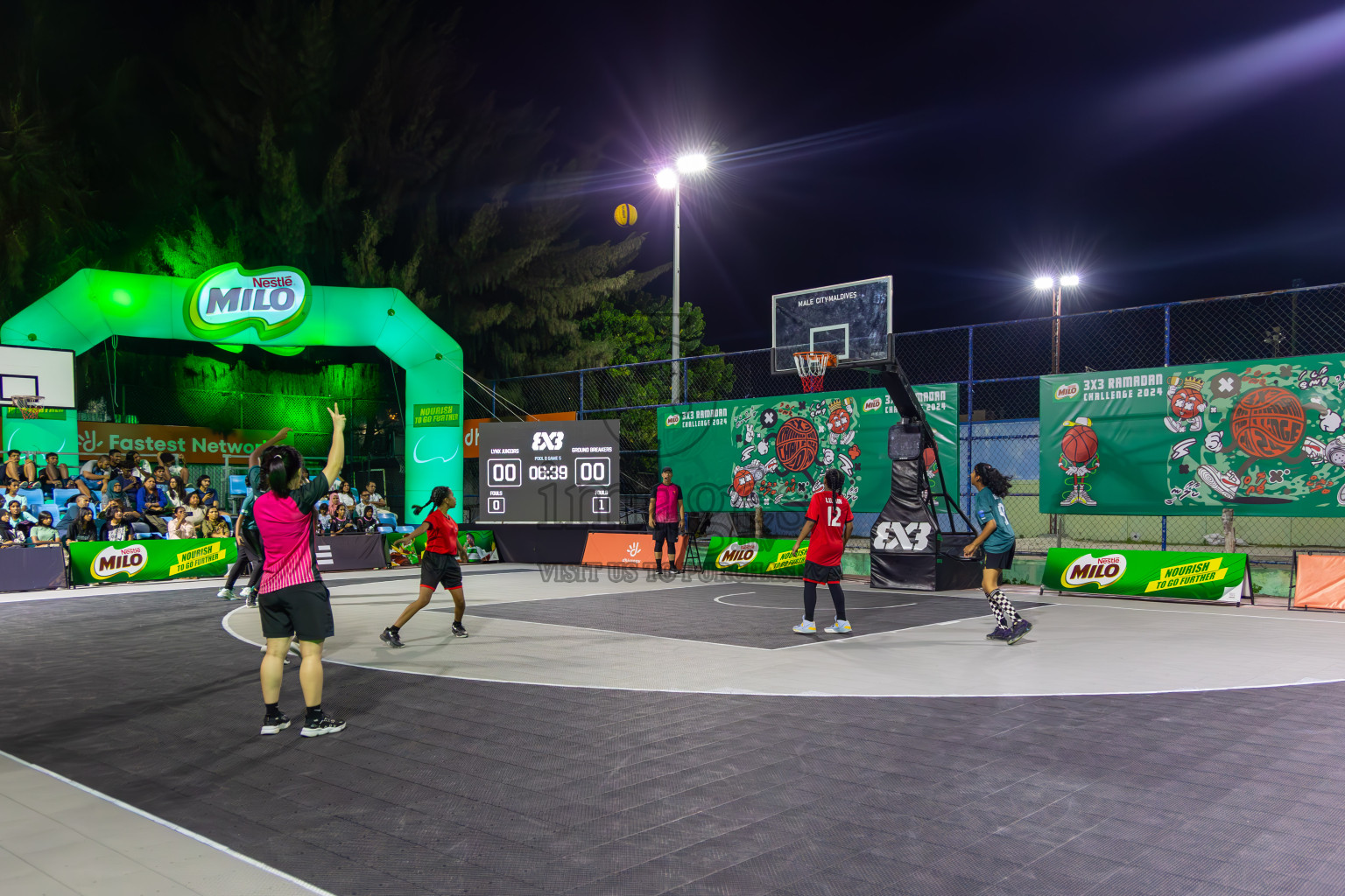 Day 3 of MILO Ramadan 3x3 Challenge 2024 was held in Ekuveni Outdoor Basketball Court at Male', Maldives on Thursday, 14th March 2024.
Photos: Ismail Thoriq / images.mv