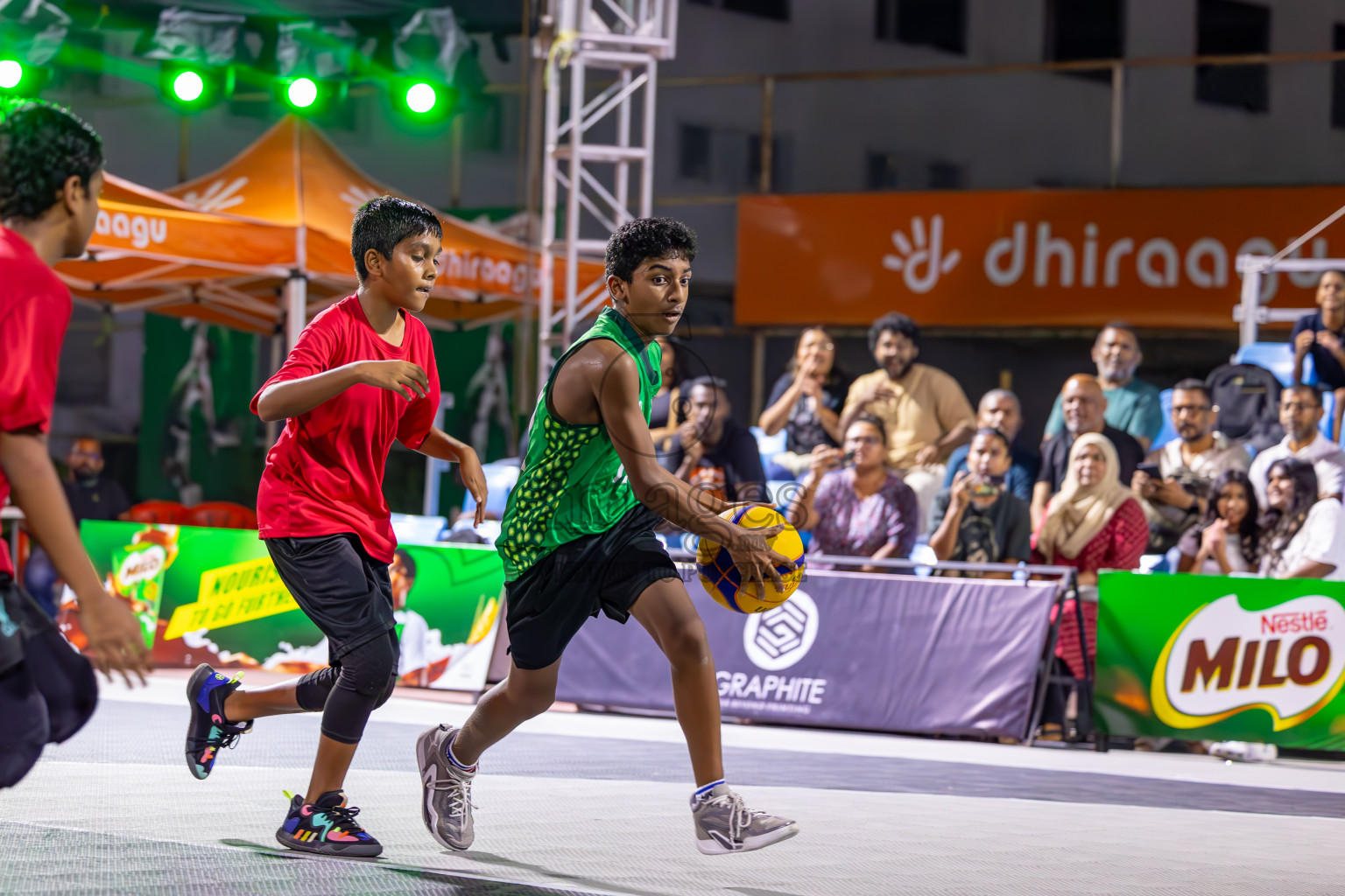 Day 3 of MILO Ramadan 3x3 Challenge 2024 was held in Ekuveni Outdoor Basketball Court at Male', Maldives on Thursday, 14th March 2024.
Photos: Ismail Thoriq / images.mv