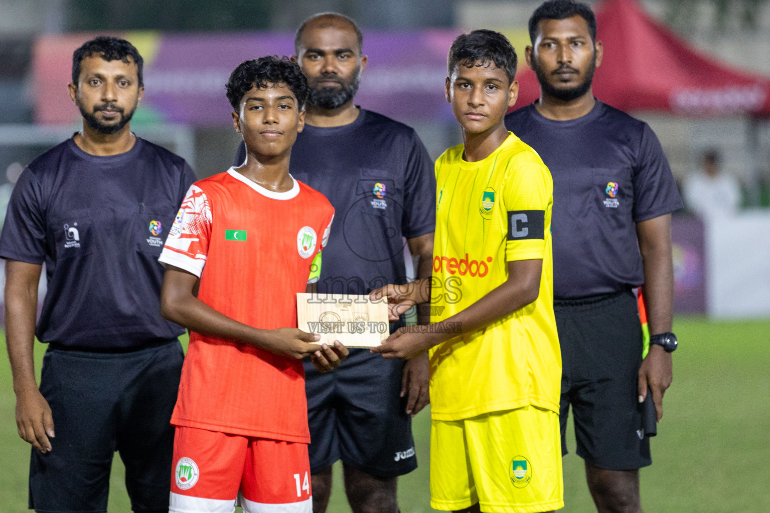 Maziya vs Hurriya (U14) in Day 4 of Dhivehi Youth League 2024 held at Henveiru Stadium on Thursday, 28th November 2024. Photos: Shuu Abdul Sattar/ Images.mv