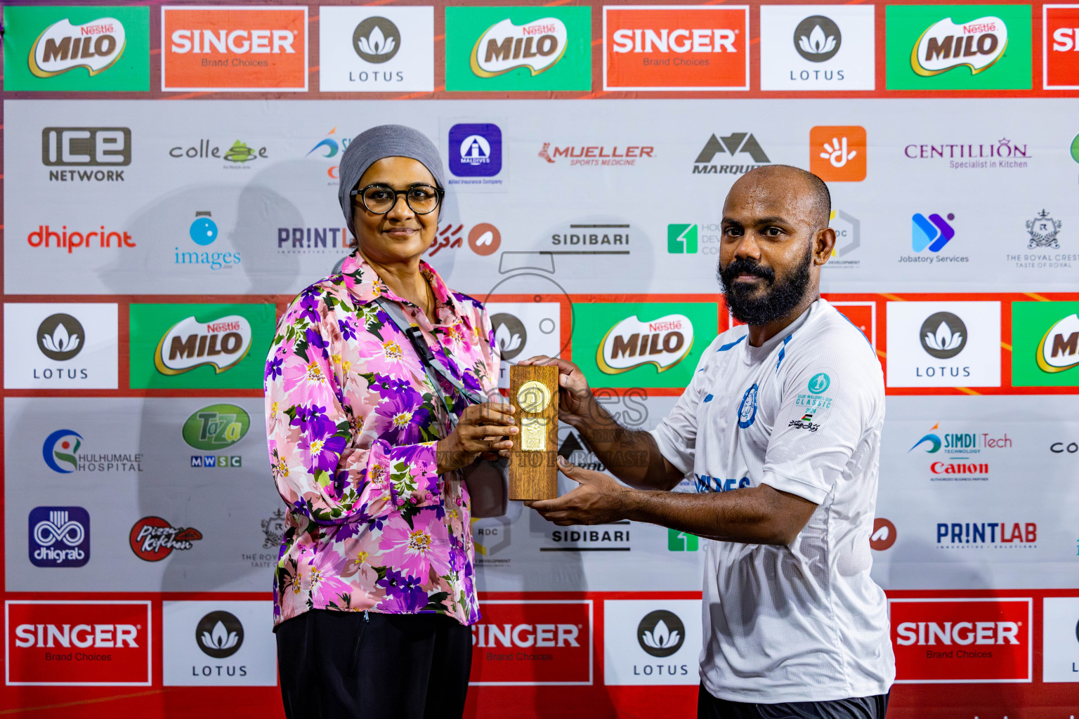 DHAAKHILY CLUB vs KULHIVARU VUZARA CLUB in Club Maldives Classic 2024 held in Rehendi Futsal Ground, Hulhumale', Maldives on Thursday, 12th September 2024. Photos: Hassan Simah / images.mv