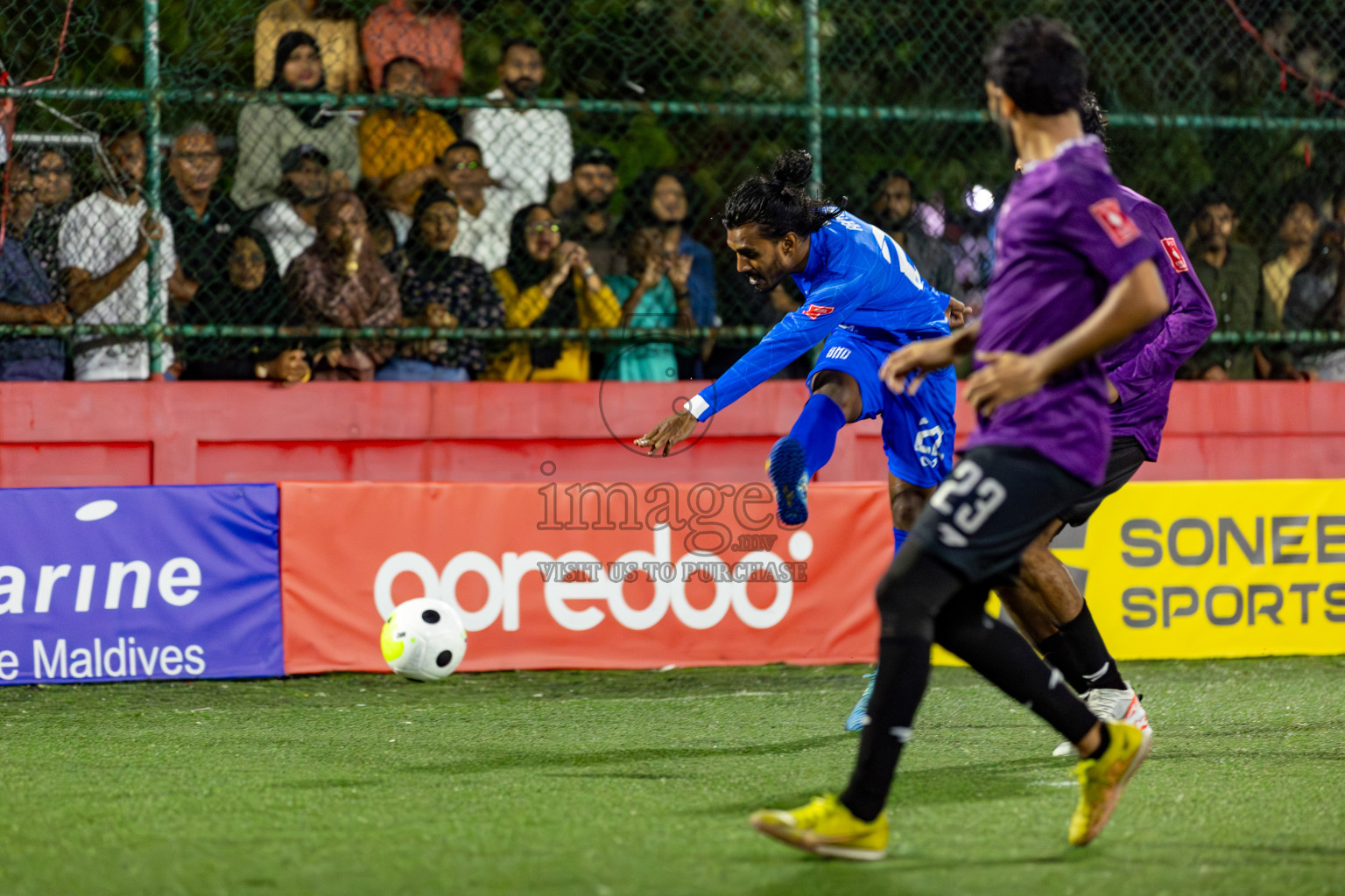 GA. Kanduhulhuhdoo VS S. Hithadhoo on Day 35 of Golden Futsal Challenge 2024 was held on Tuesday, 20th February 2024, in Hulhumale', Maldives 
Photos: Hassan Simah, / images.mv