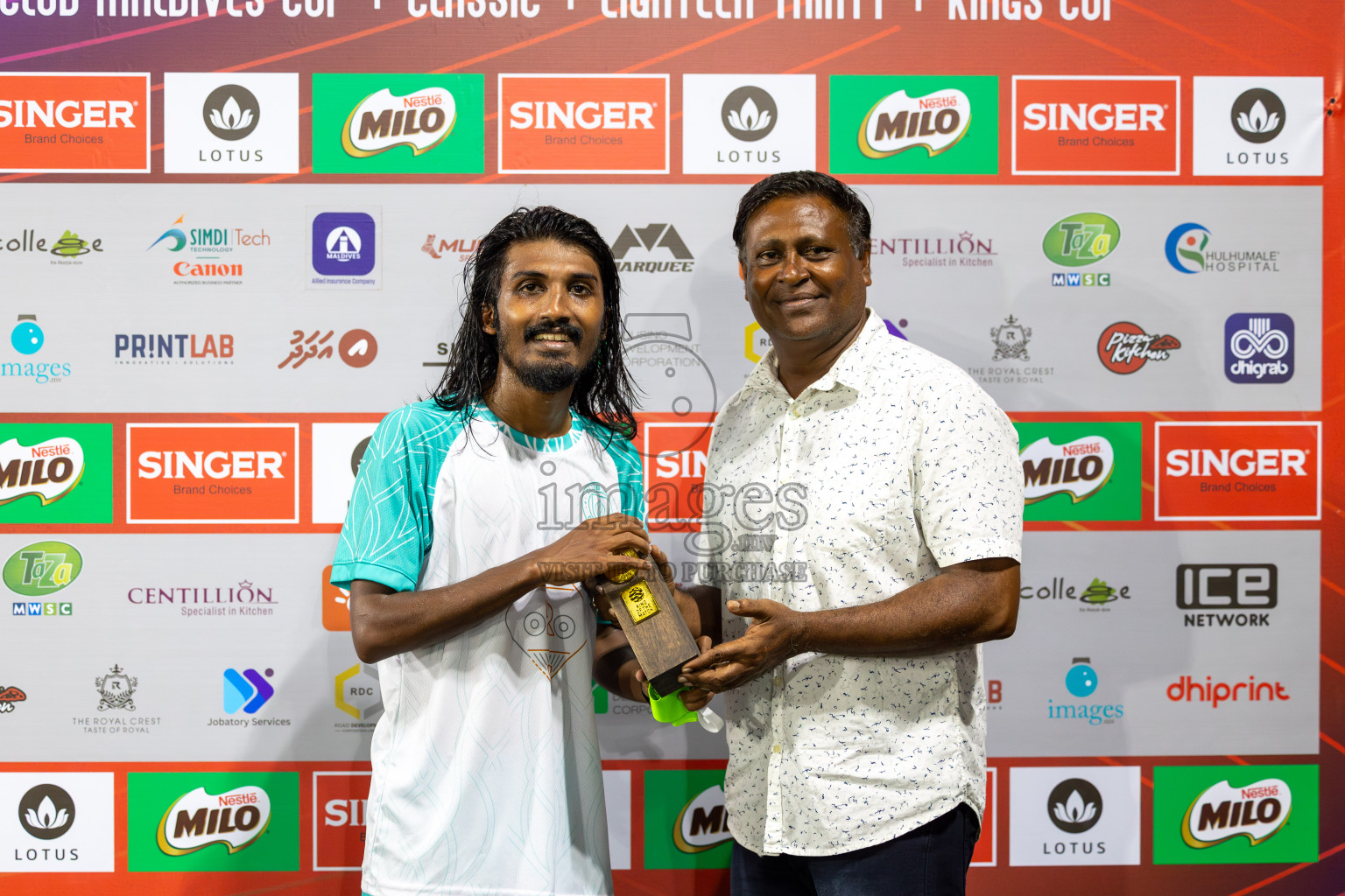 CLUB SDFC vs AGRI RC in Club Maldives Classic 2024 held in Rehendi Futsal Ground, Hulhumale', Maldives on Tuesday, 3rd September 2024. 
Photos: Mohamed Mahfooz Moosa / images.mv