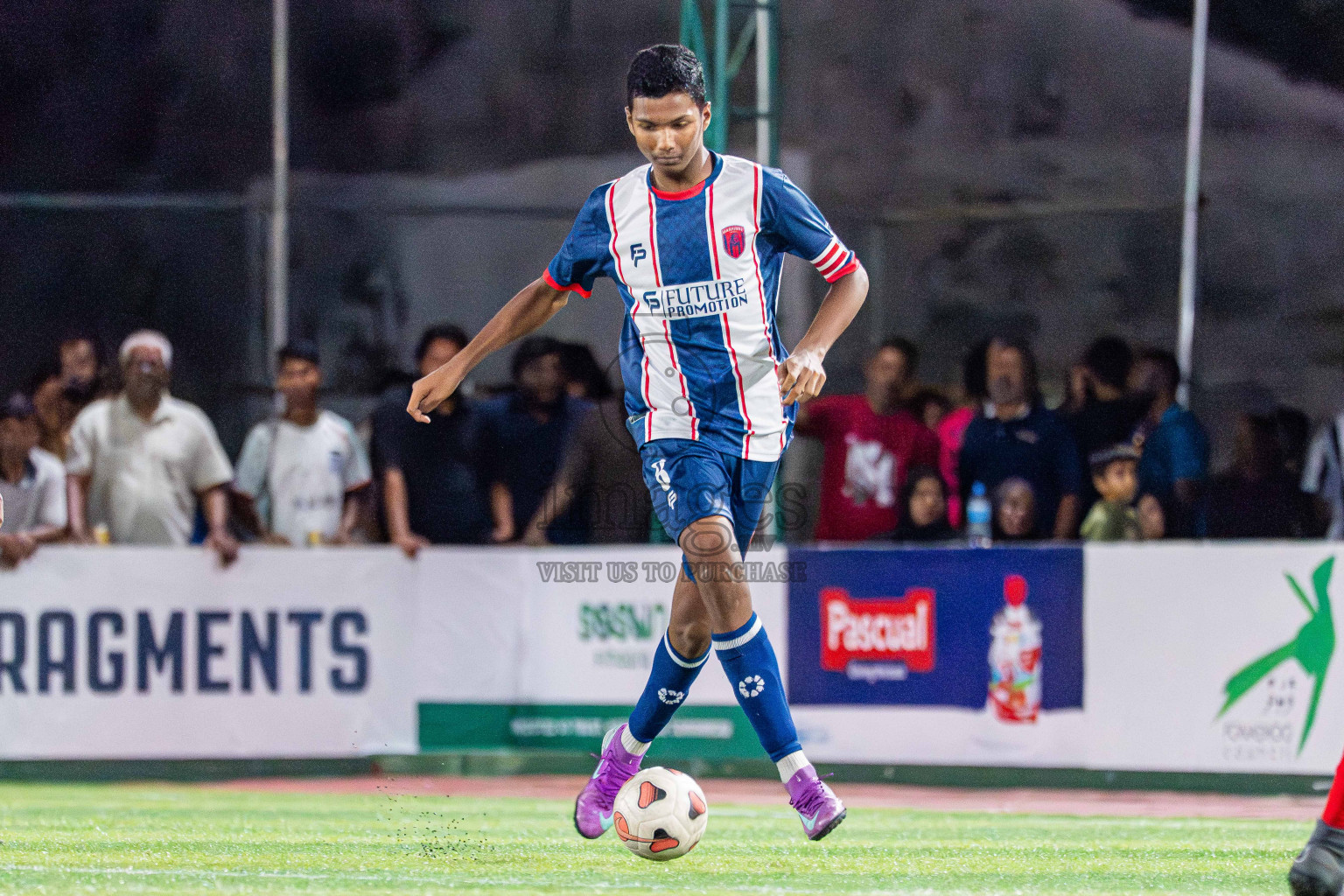 Kanmathi FC VS Maahinne United in Day 4 - Fonadhoo Youth Futsal Challenge 2025 held in Fonadhoo Futsal Stadium, L. Fonadhoo, Maldives on Wednesday, 29th October 2025 Photos: Arif Rasheed / images.mv