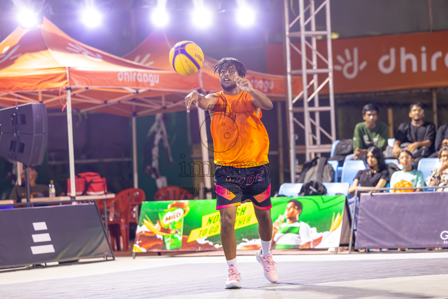 Day 2 of MILO Ramadan 3x3 Challenge 2024 was held in Ekuveni Outdoor Basketball Court at Male', Maldives on Wednesday, 13th March 2024.
Photos: Ismail Thoriq / images.mv