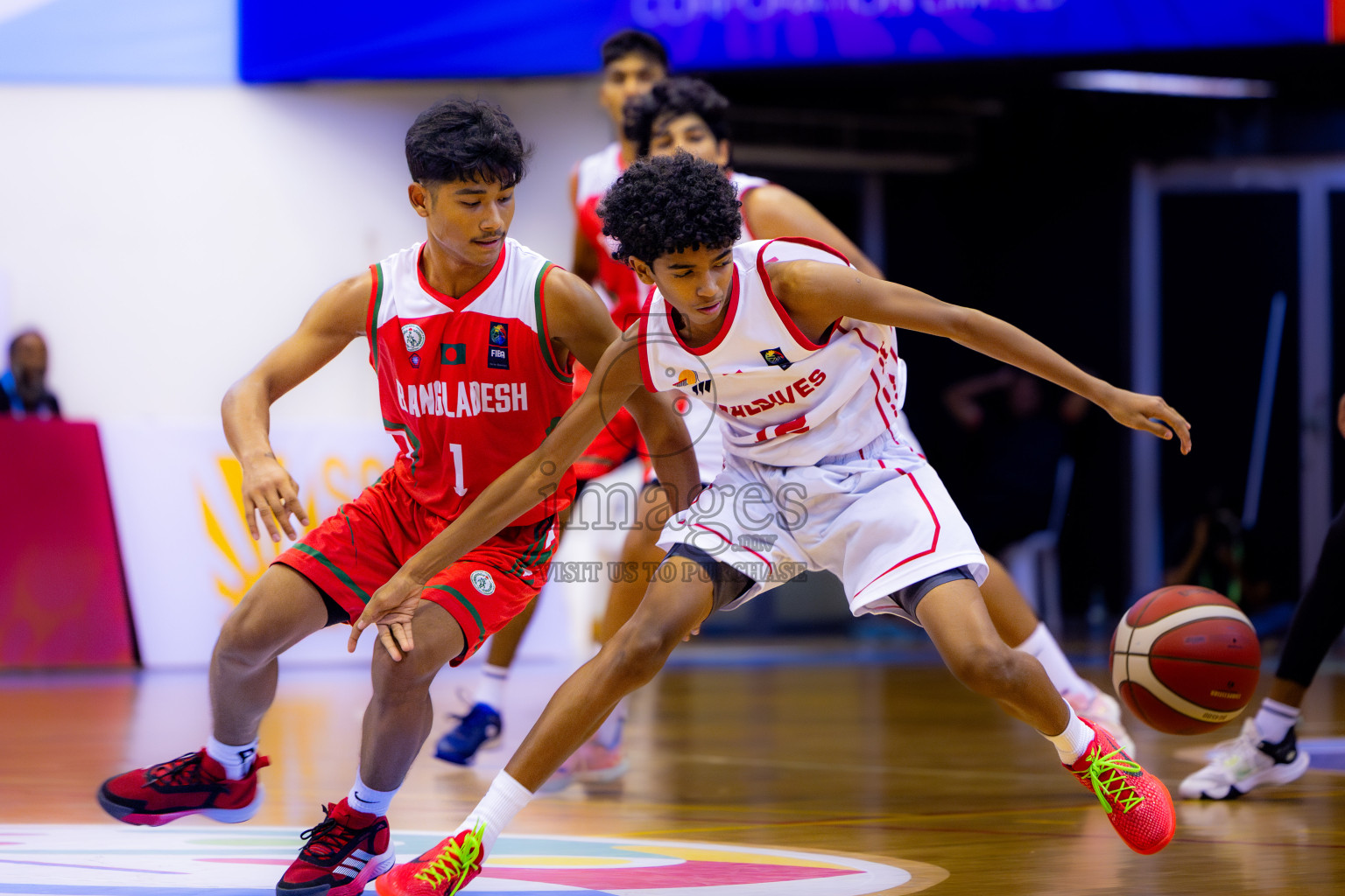 Maldives vs Bangladesh in Day 3 of Under 16 Asian Cup SABA Qualifiers 2025 was held in Social Center, Male', Maldives on Saturday, 14th June 2025. Photos: Nausham Waheed / images.mv