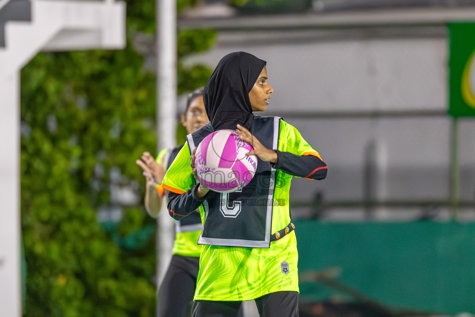 Club Green Streets vs SC Skylark in Division 1 of National Netball Tournament 2025 held in Ekuveni Netball Court at Male', Maldives on Wednesday, 21st May 2025. Photos: Mohamed Mahfooz Moosa / images.mv