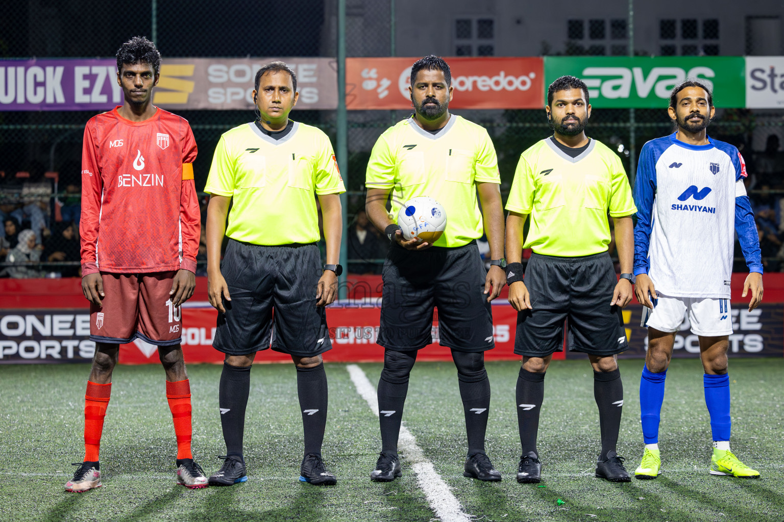 Th Vilufushi vs Th Kinbidhoo in Day 10 of Golden Futsal Challenge 2025 was held on Tuesday, 14th January 2025, in Hulhumale', Maldives Photos: Ismail Thoriq / images.mv