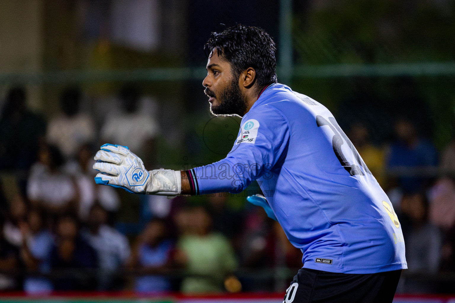 TEAM BADHAHI vs KULHIVARU VUZARA CLUB in the Semi-finals of Club Maldives Classic 2024 held in Rehendi Futsal Ground, Hulhumale', Maldives on Tuesday, 19th September 2024. 
Photos: Nausham Waheed / images.mv