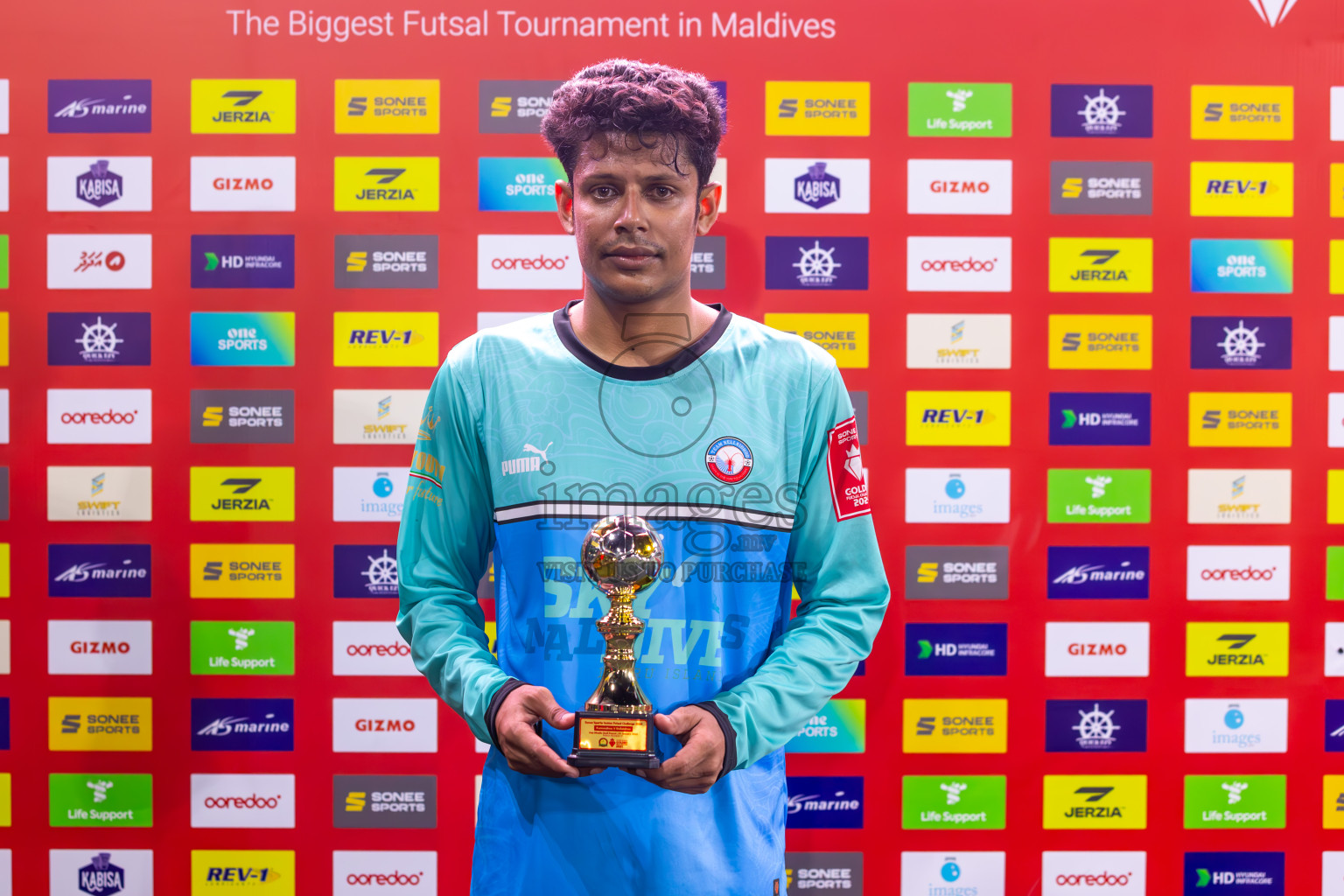 HDh Kumundhoo vs HDh Nellaidhoo in Day 10 of Golden Futsal Challenge 2024 was held on Tuesday, 23rd January 2024, in Hulhumale', Maldives
Photos: Ismail Thoriq / images.mv