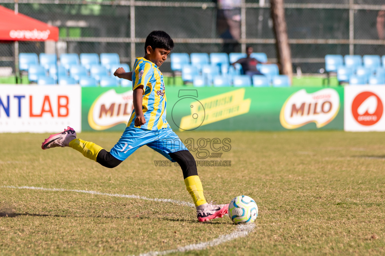 Club Valencia vs Super United Sports (U12) in Day 9 of Dhivehi Youth League 2024 held at Henveiru Stadium on Saturday, 14th December 2024. Photos: Mohamed Mahfooz Moosa / Images.mv