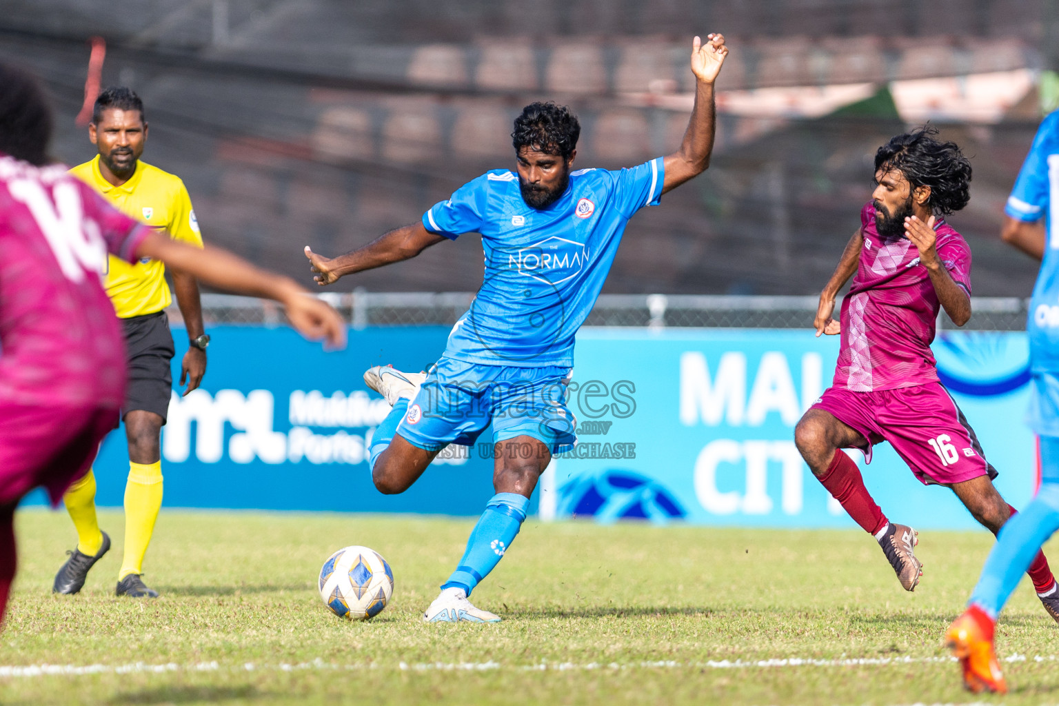 Man Ode SC vs B G Sports Club in the Quarter Final of Second Division 2023 in Male' Maldives on Monday, 5th February 2023. Photos: Nausham Waheed / images.mv