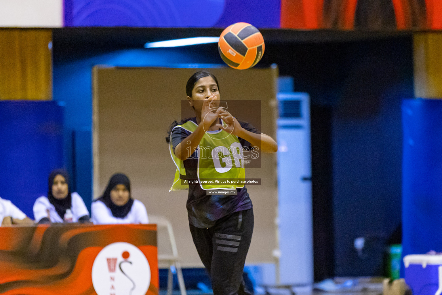 Lorenzo Sports Club vs Youth United Sports Club in the Milo National Netball Tournament 2022 on 20 July 2022, held in Social Center, Male', Maldives. Photographer: Hassan Simah / Images.mv