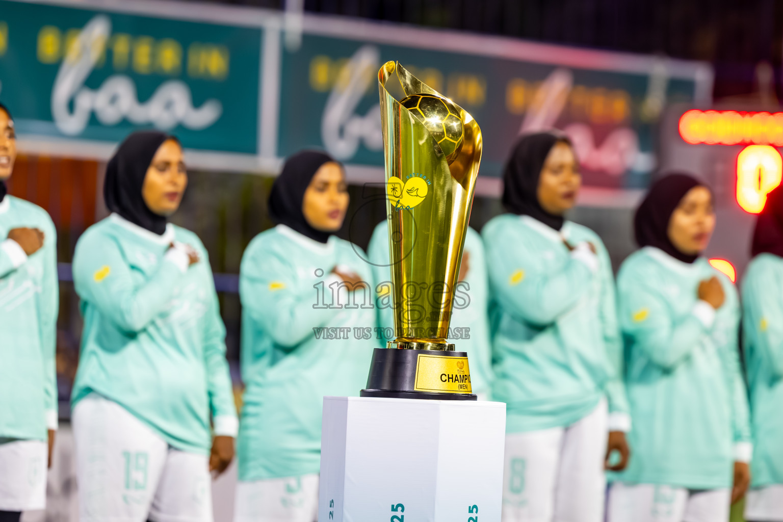 Goidhoo vs Dhonfan in the finals of Better in Baa Futsal Fiesta 2025 woman's division held in B. Eydhafushi, Maldives on Monday, 17th November 2025. Photos: Nausham Waheed / images.mv