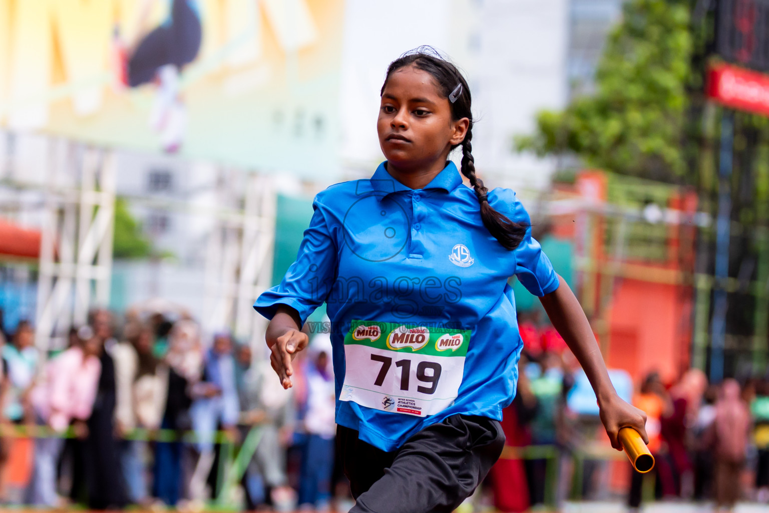 Day 6 of Inter-school Athletics Championship 2025 held in Ekuveni Synthetic Track, Male', Maldives on Sunday, 12th October 2025. Photos by: Nausham Waheed / Images.mv