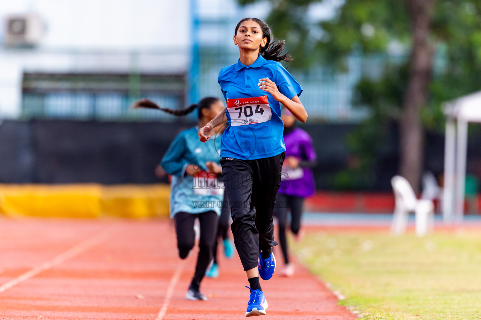 Day 5 of Inter-school Athletics Championship 2025 held in Ekuveni Synthetic Track, Male', Maldives on Saturday, 11th October 2025. Photos by: Nausham Waheed / Images.mv