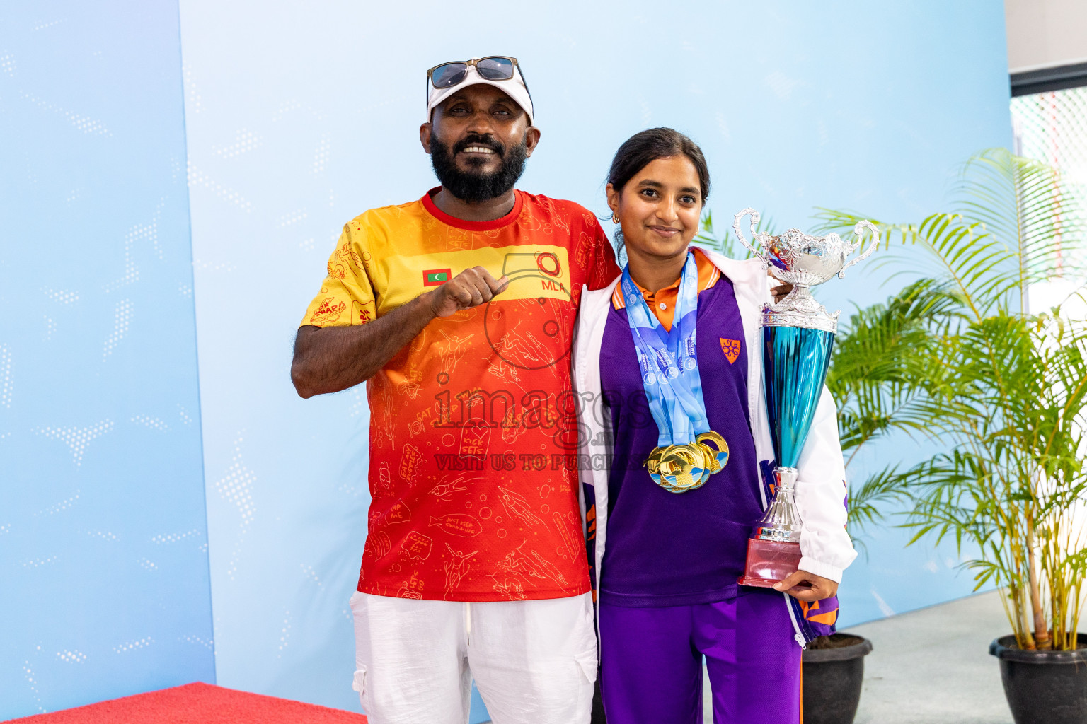 Closing Ceremony of BML 21st Interschool Swimming Competition 2025 .was held in Hulhumale' Swimming Pool, Hulhumale', Maldives on Saturday, 18th October 2025. 
Photos: Hassan Simah / images.mv
