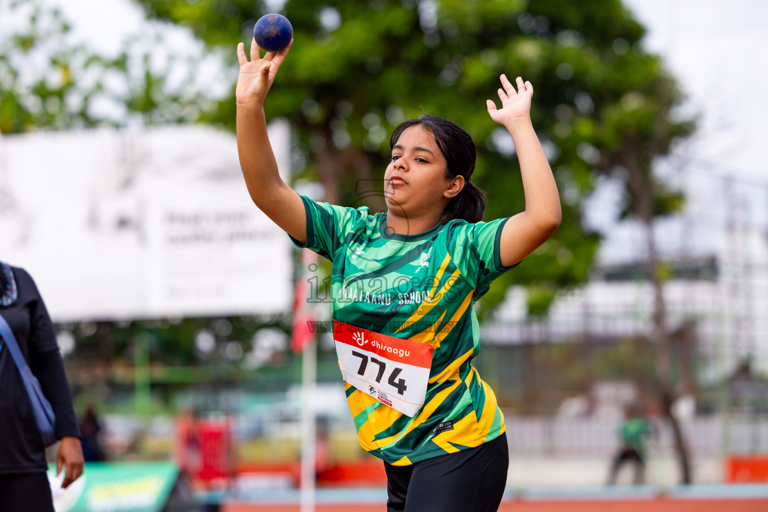 Day 4 of Inter-school Athletics Championship 2025 held in Ekuveni Synthetic Track, Male', Maldives on Thursday, 09th October 2025. Photos by: Nausham Waheed / Images.mv