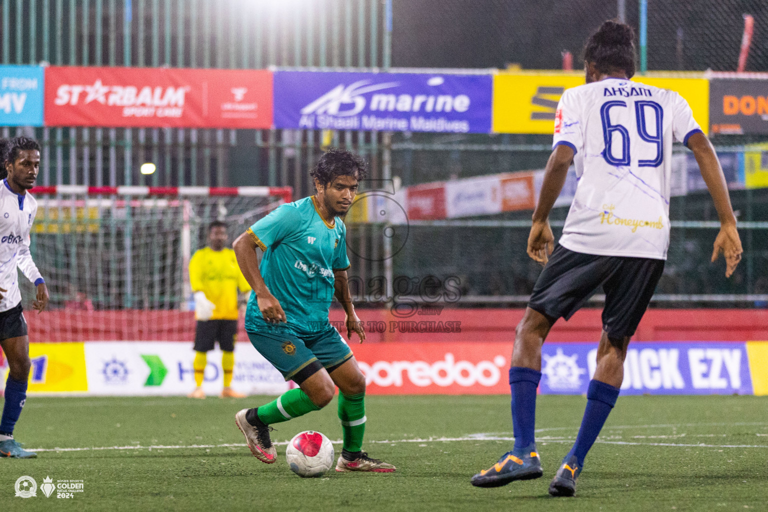 ADh Mandhoo vs ADh Omadhoo in Day 7 of Golden Futsal Challenge 2024 was held on Saturday, 20th January 2024, in Hulhumale', Maldives Photos: Ismail Thoriq / images.mv