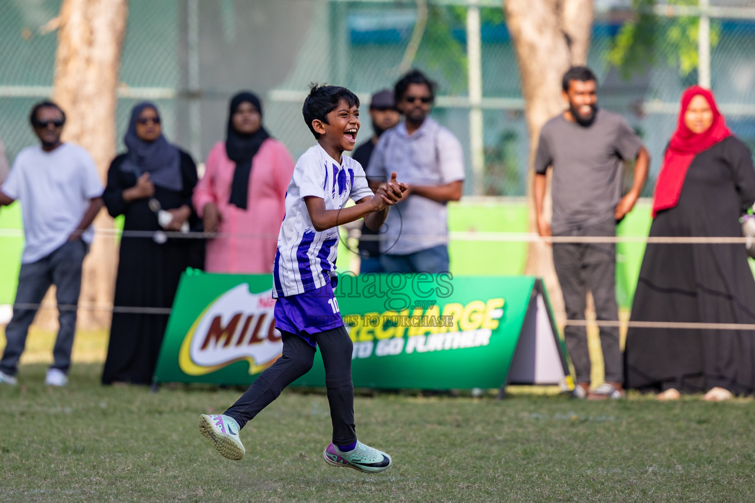 Day 2 of MILO Academy Championship 2025 was held on Friday, 14th February 2025 in Henveiru Stadium. 
Photos: Hassan Simah / Images.mv
