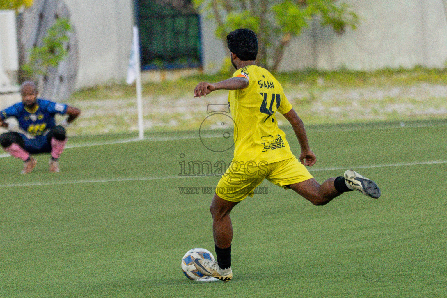 Semi Finals Match 02 Huss Songun FT VS Velaa Sports Club in Day 8 of Eydhafushi Cup 2025 held in Eydhafushi Football Stadium at B. Eydhafushi, Maldives on Saturday, 13th September 2025. Photos: Arif Rasheed / images.mv