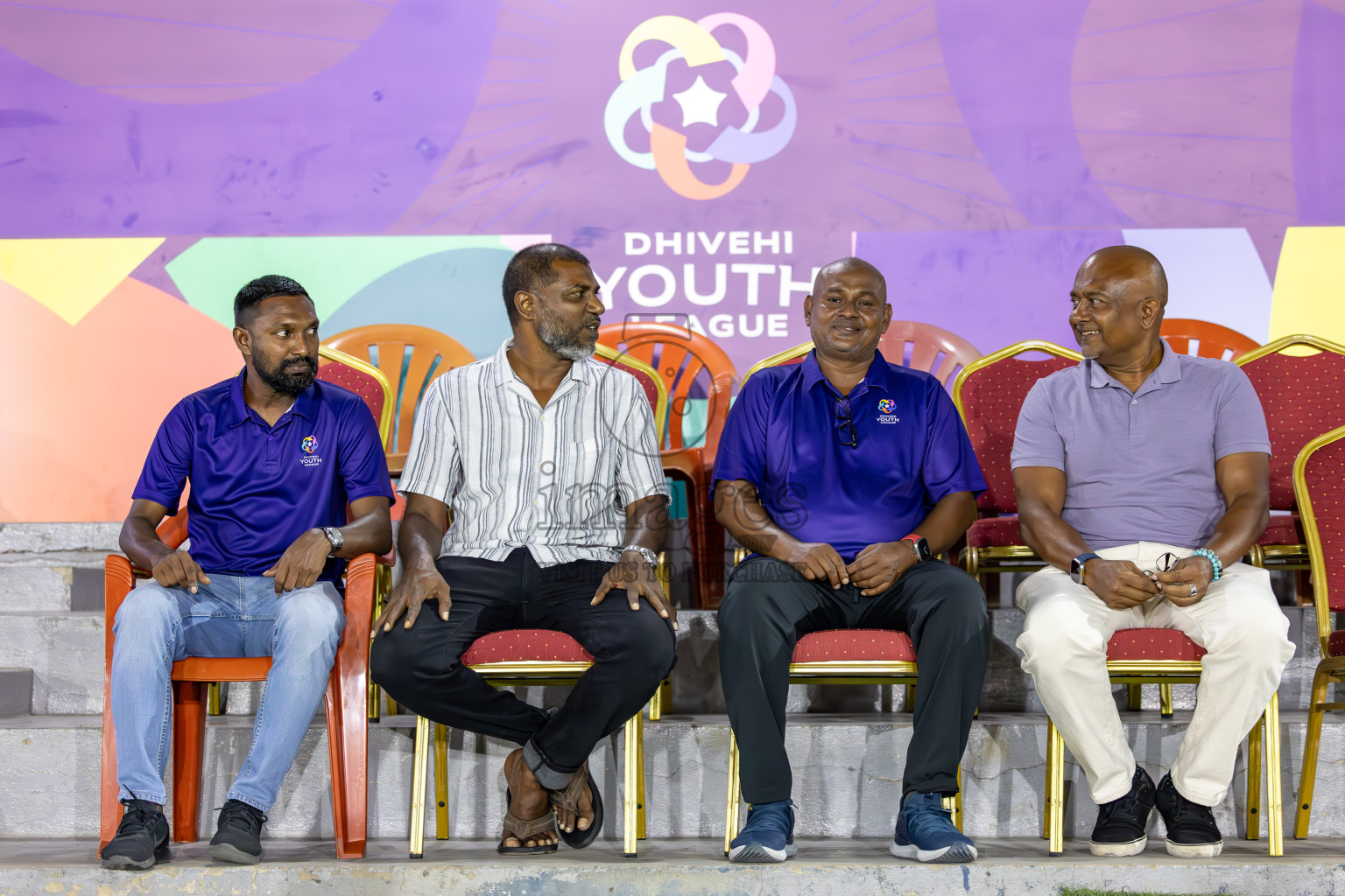 Day 10 of Dhivehi Youth League 2024 was held at Henveiru Stadium, Male', Maldives on Sunday, 15th December 2024.
Photos: Ismail Thoriq / Images.mv