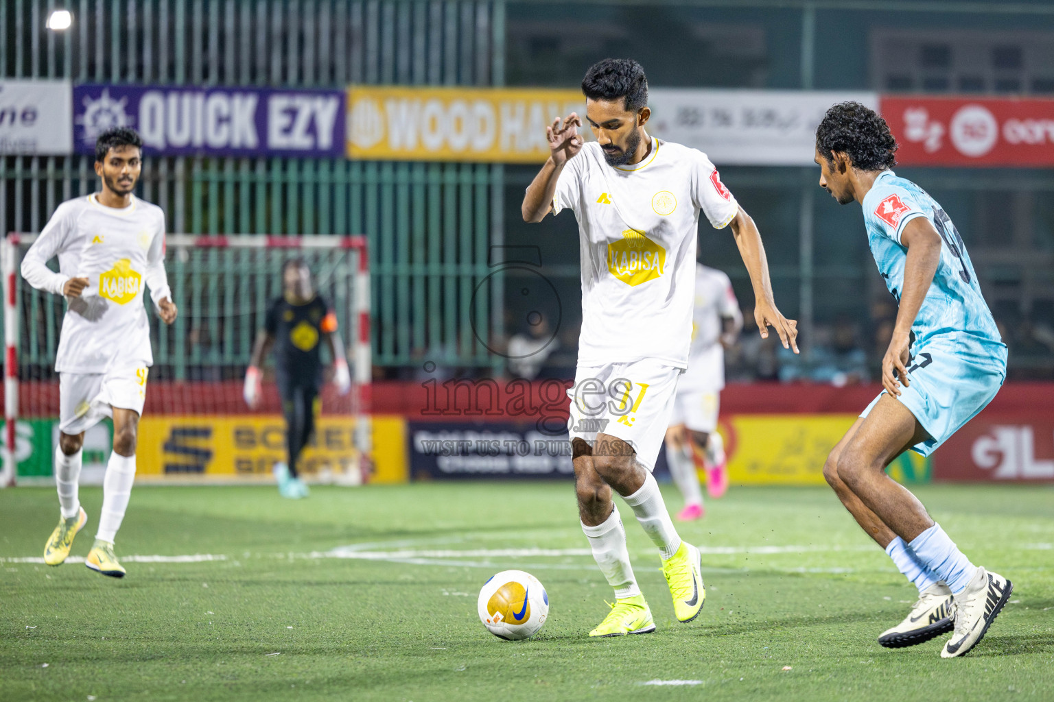 HDg Finey vs HDh Makunudhoo in Day 13 of Golden Futsal Challenge 2025 was held on Friday, 17th January 2025, in Hulhumale', Maldives 
Photos: Hassan Simah / images.mv