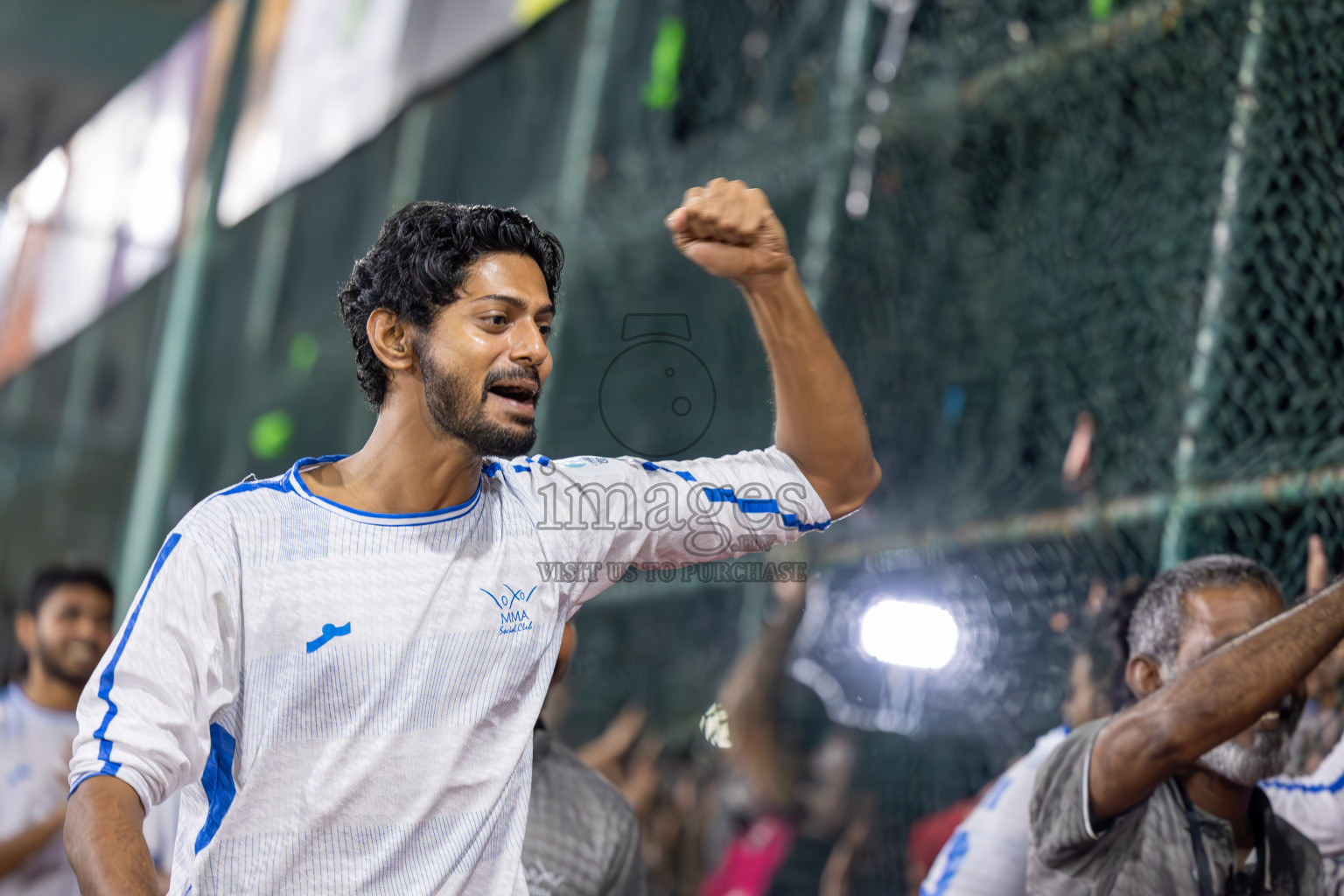 Team Badhahi vs Kulhivaru Vuzaara Club in the Semi-finals of Club Maldives Classic 2024 held in Rehendi Futsal Ground, Hulhumale', Maldives on Thursday, 19th September 2024. Photos: Ismail Thoriq / images.mv