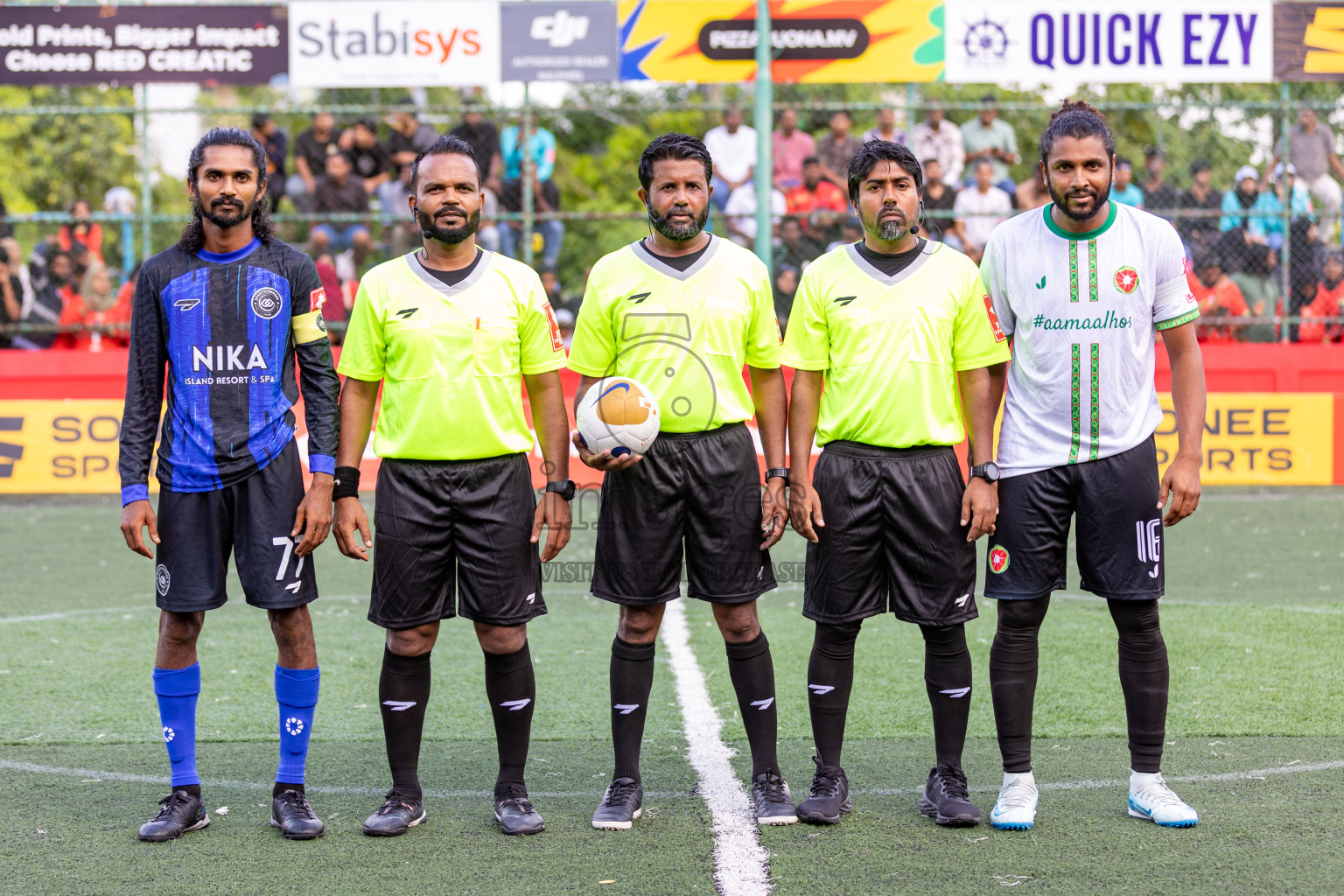 AA. Maalhos VS AA. Bodufolhudhoo in Day 7 of Golden Futsal Challenge 2025 was held on Saturday, 11th January 2025, in Hulhumale', Maldives 
Photos: Hassan Simah / images.mv
