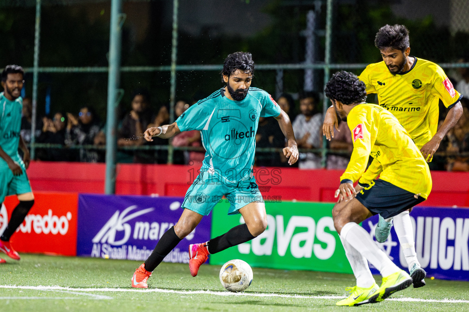 S Feydhoo vs Gdh Gadhdhoo in Zone round Day 28 of Golden Futsal Challenge 2025 was held on Saturday , 1st February 2025, in Hulhumale', Maldives. Photos: Nausham Waheed / images.mv