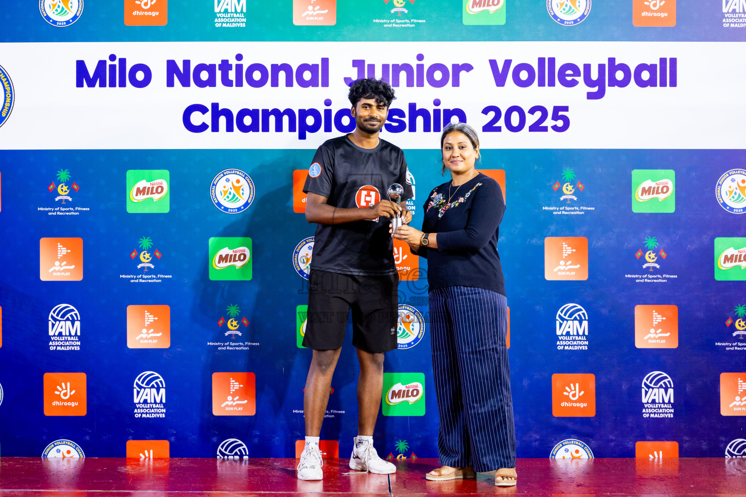 Maathoda Sports Club vs Sports Club City in the Finals of Milo National Junior Volleyball Championship 2025 Men's Division was held on Sunday, 30th November 2025 at Ekuveni Turf Court Male', Maldives. Photos: Nausham Waheed / images.mv