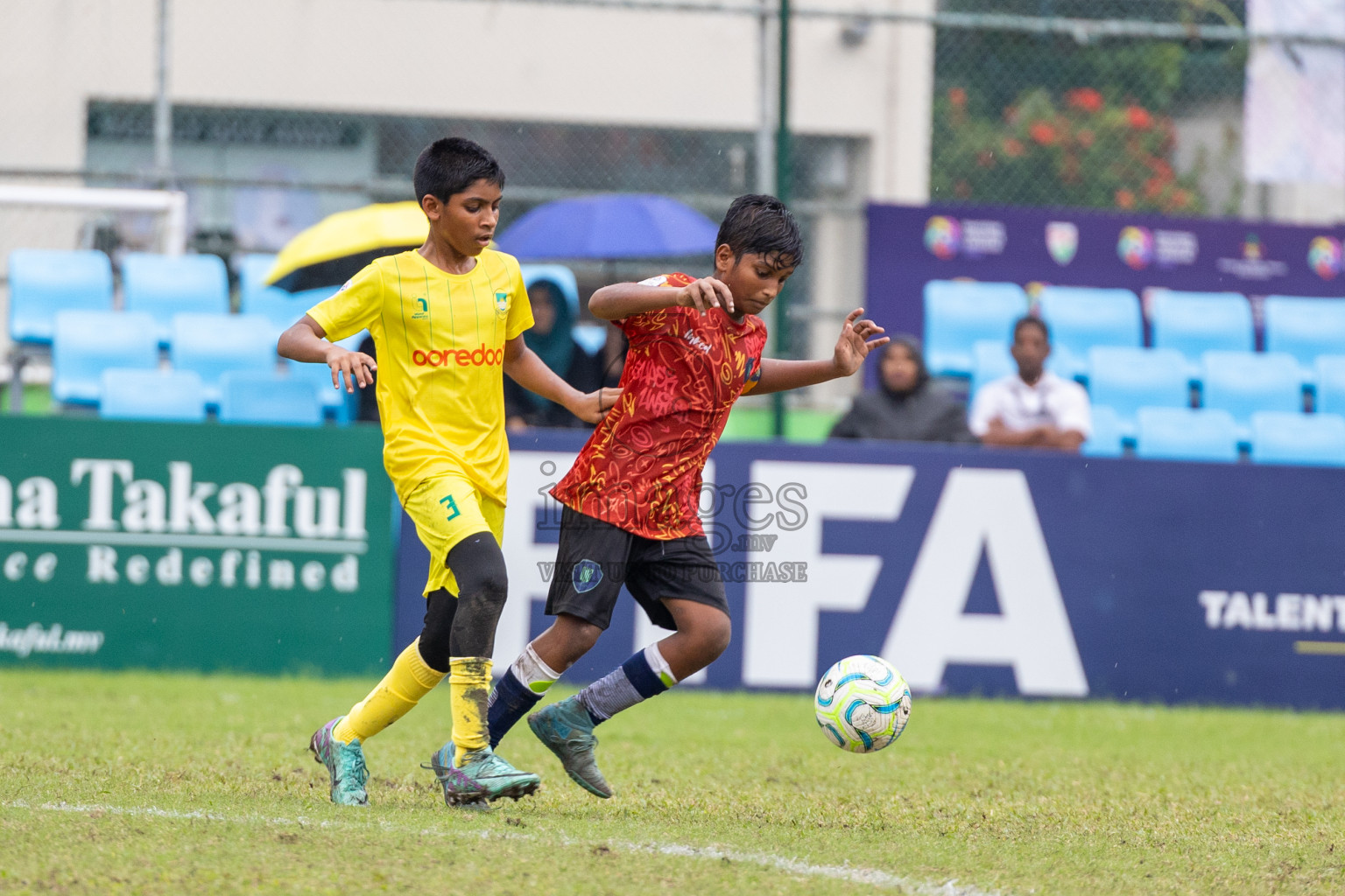 Maziya SRC vs Super United Sports (U12)  in day 6 of Dhivehi Youth League 2024 held at Henveiru Stadium on Saturday 30th November 2024. Photos: Ismail Thoriq / Images.mv