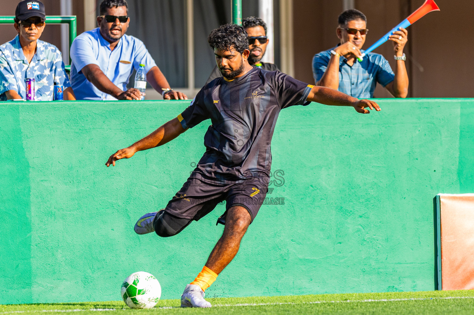 Taj Exotica vs Anantara in Resort League 2025 (South Male Zone) day 10 was held on Tuesday, 7th October 2025 in Crossroads's Maldives, Photos: Areef Adam / images.mv