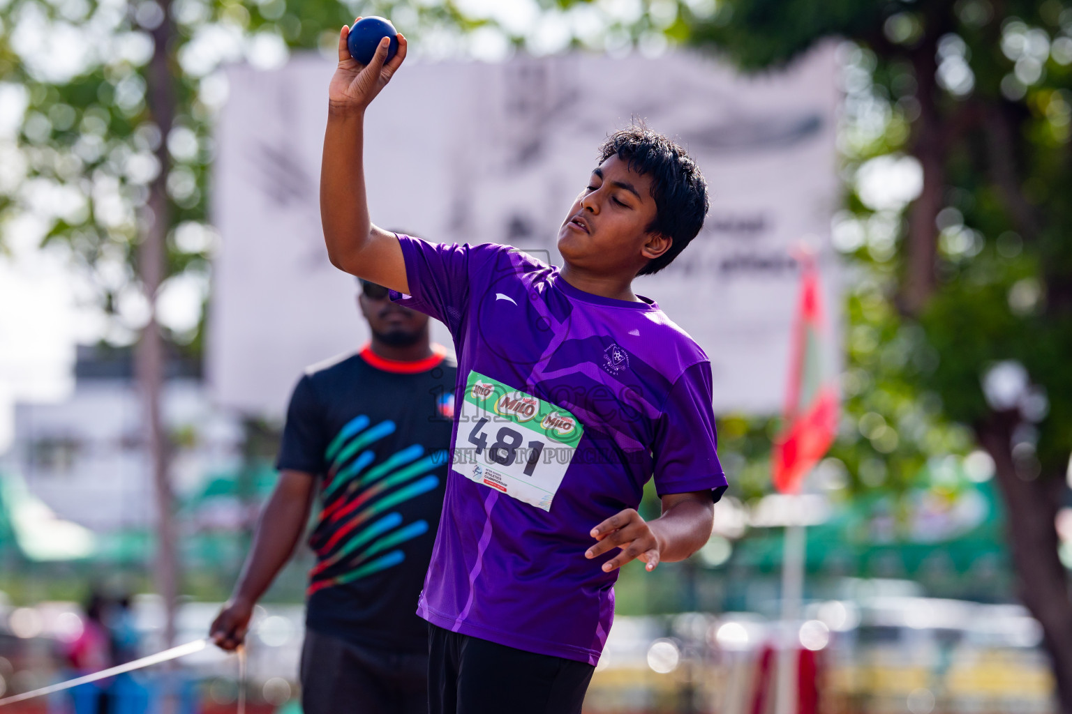 Day 4 of Inter-school Athletics Championship 2025 held in Ekuveni Synthetic Track, Male', Maldives on Thursday, 09th October 2025. Photos by: Nausham Waheed / Images.mv