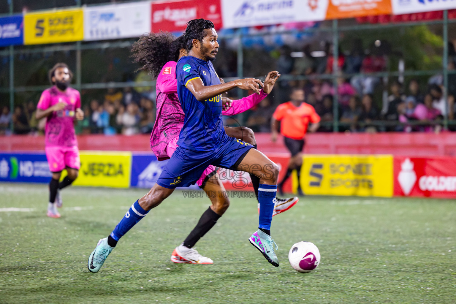 Maafannu VS B. Eydhafushi in Round of 16 on Day 40 of Golden Futsal Challenge 2024 which was held on Tuesday, 27th February 2024, in Hulhumale', Maldives Photos: Hassan Simah / images.mv